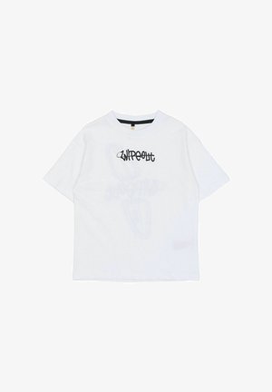 Hvid T-shirt med korte ærmer med sort graffiti-stil tekst "WHPOOL" centreret på brystet mod en hvid baggrund.