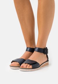 Rieker Platform sandals - pazifik