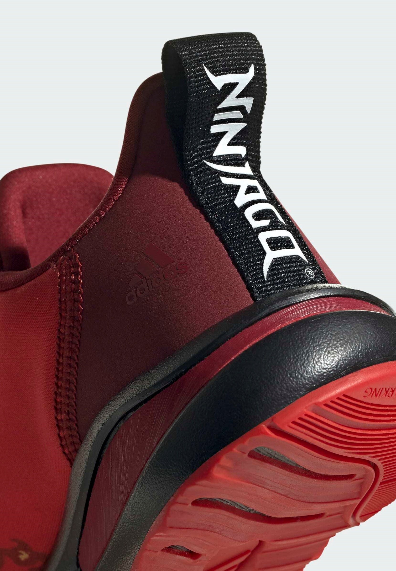 adidas Performance LEGO® NINJAGO® - Stabiliteit hardloopschoenen - red/Rood  - Zalando.nl