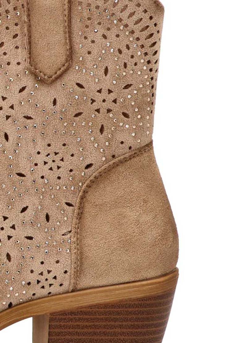 ETIKA 31120 Botín Campero Primavera: Tacón Alto De Madera, Plantilla Acolchada, Puntera Con Brillantes