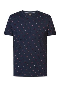 Námořnická modrá krátká rukávová tričko vyrobené z bavlny, s rozptýleným geometrickým vzorem v červené a bílé barvě. Kulatý výstřih, jemná textura.