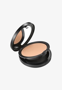 MAC STUDIO FIX POWDER PLUS FOUNDATION - Base de maquillaje - n4.5