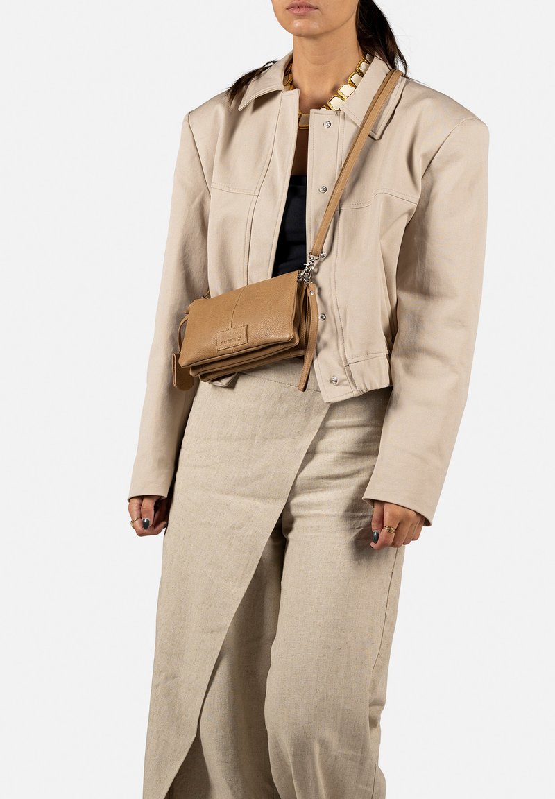 Burkely SKYLAR TRIPLE  - Borsa a tracolla - beige