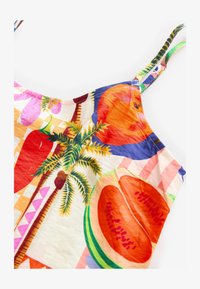 Selezionato, pink orange