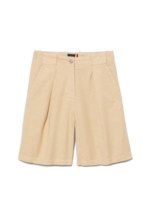 Pantalones cortos beige hasta la rodilla, hechos de tela ligera, con pliegues frontales, trabillas para cinturón, un solo botón frontal y dos bolsillos laterales.