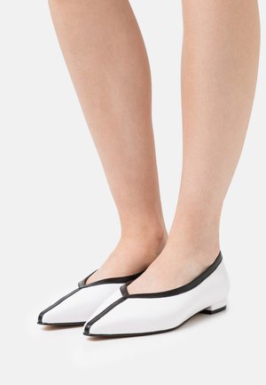 Ballerina - white