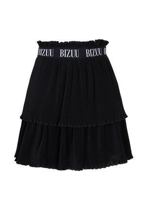 Zwarte geplooide rok met een gelaagd ontwerp, voorzien van een gerimpelde tailleband en een merklogo in het wit. Lichtgewicht, textielachtige stof.