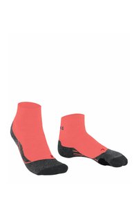 Koralowe i szare skarpetki za kostkę z wzmocnionym obcasem i palcami, z prążkowanym mankietem i logo po boku. Miękka, teksturowana tkanina.