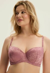 Niewybrane, mottled pink