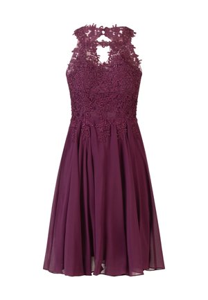 Paarse mouwloze jurk met kanten lijfje, bloemendecoraties en geplooide rok. Sleutelgatdetail op de rug voegt visueel belang toe. Lichtgewicht stof.