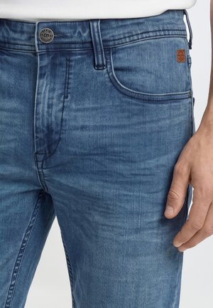 Blend, BHBENDIGO SLIM FIT - Short en jean - denim middleblue