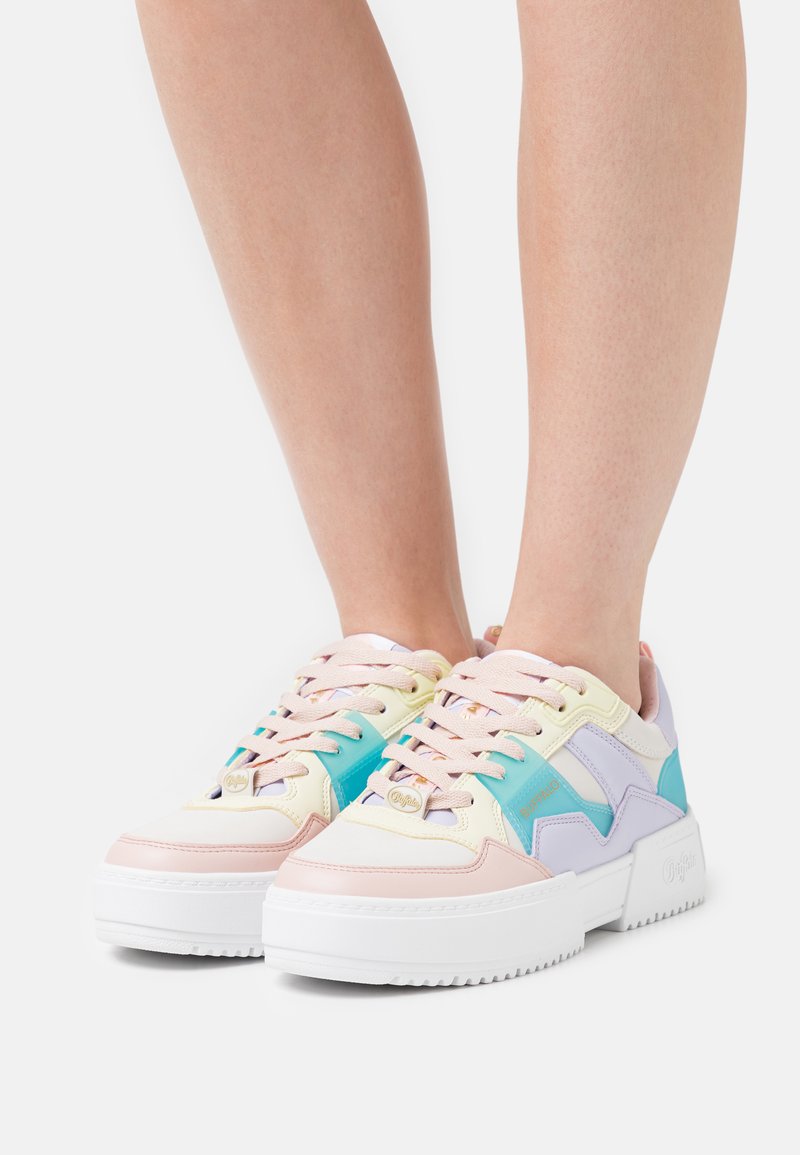 Buffalo RSE V2 - Sapatilhas - multicolour