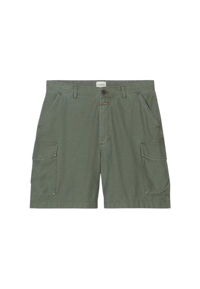 Pantaloni cargo verdi realizzati in misto cotone, con due tasche laterali e due ampie tasche cargo. Chiusura con bottone e passanti per cintura inclusi.