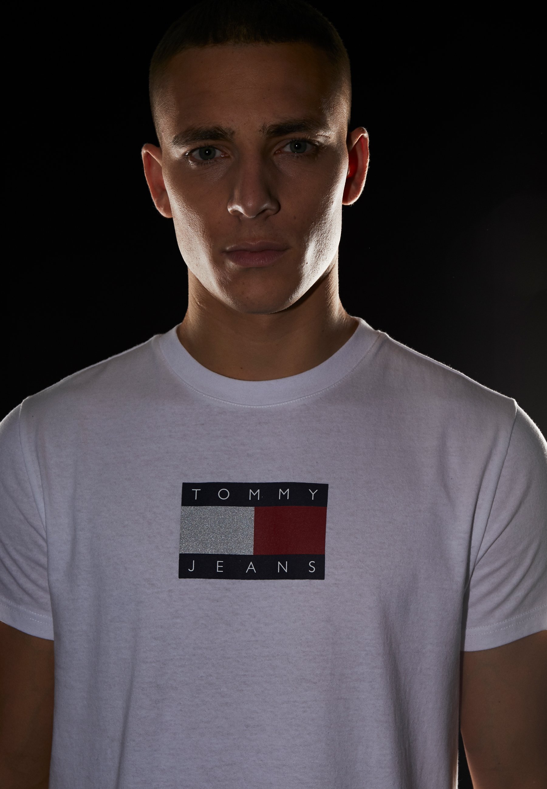 Tommy jeans metallic flag tee Clearance