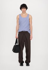 BLUEMARBLE WORK PANT - Broek - brown