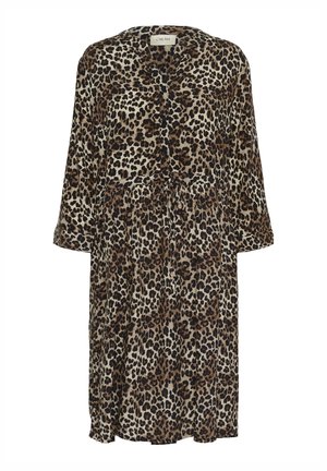 Loomaliigiline kleit pruuni ja kreemika värvitooniga, millel on nööpidega esitükk, kolmeveerandi varrukad ja elastne vöökoht. Pehme kangastekstuuri.