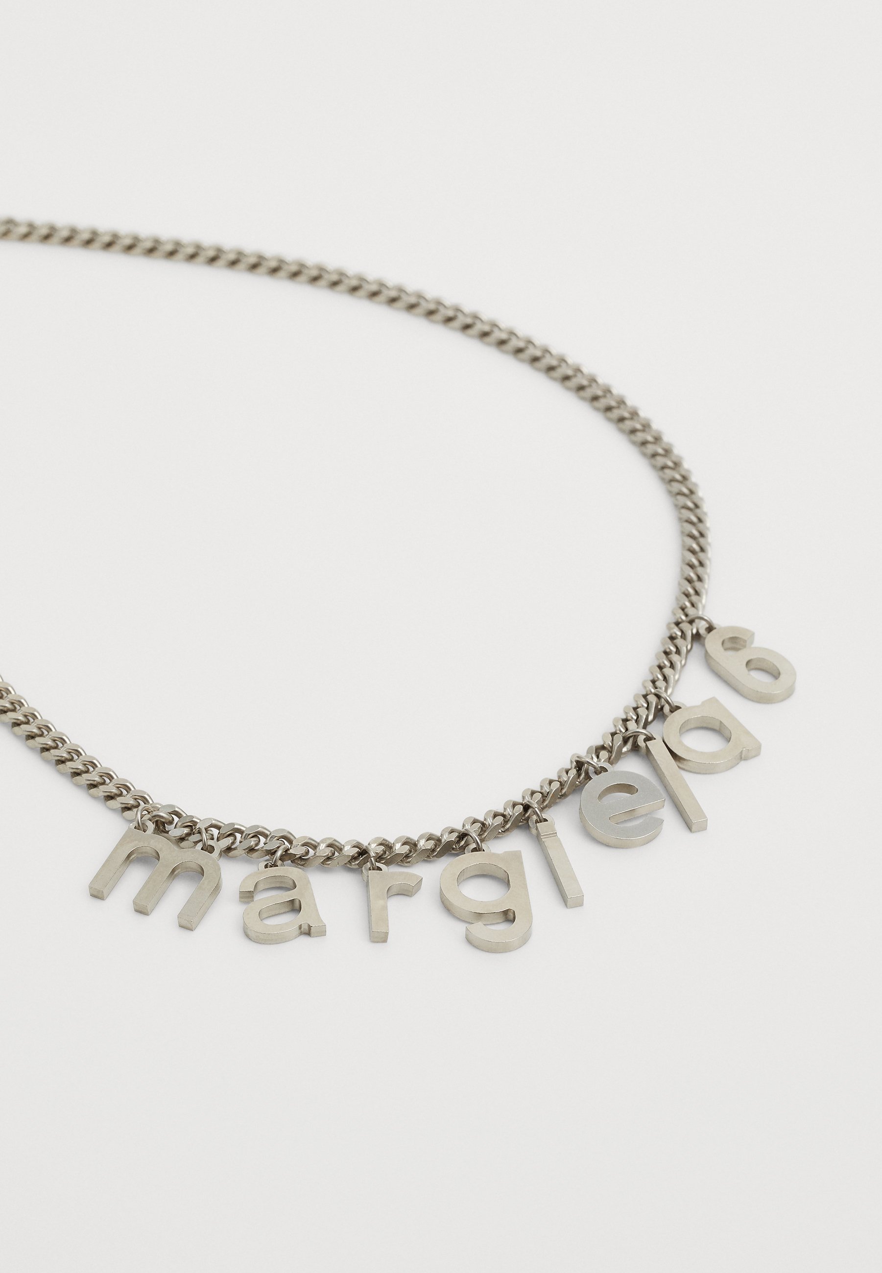 MM6 Maison Margiela/シルバー Letter Logo ネックレス Mm6 Maison Margiela Chain letter pendant necklace | The