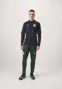 Puma BVB BORUSSIA DORTMUND TRAINING 1/4 ZIP - Sporto klubų atributika - black/faster yellow