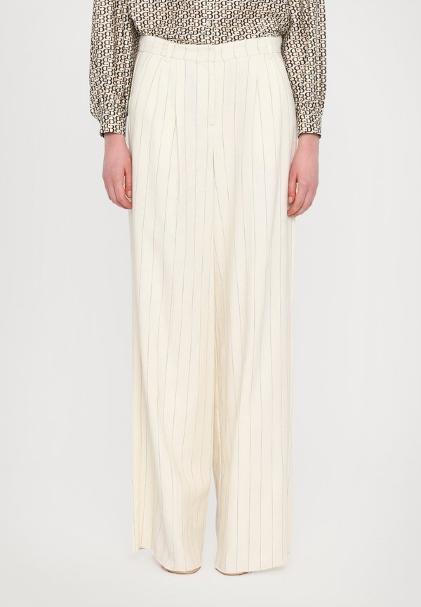 POLA - Trousers - milk