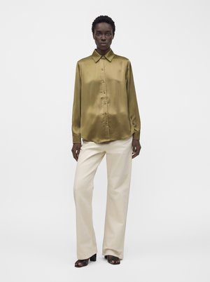 Lauren Ralph Lauren, CLASSIC FIT SATIN CHARMEUSE SHIRT - Paitapusero - light agave