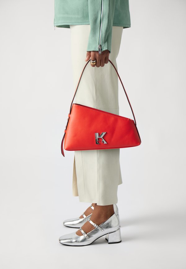 GEO MATTE  - Handbag - poinciana