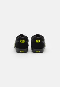 Globe ENCORE 2 - Sapatilhas - black/acid