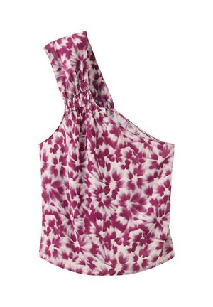 Haut sans manches à fleurs roses et blanches avec une bretelle large froncée d'un côté et une coupe ample et fluide.