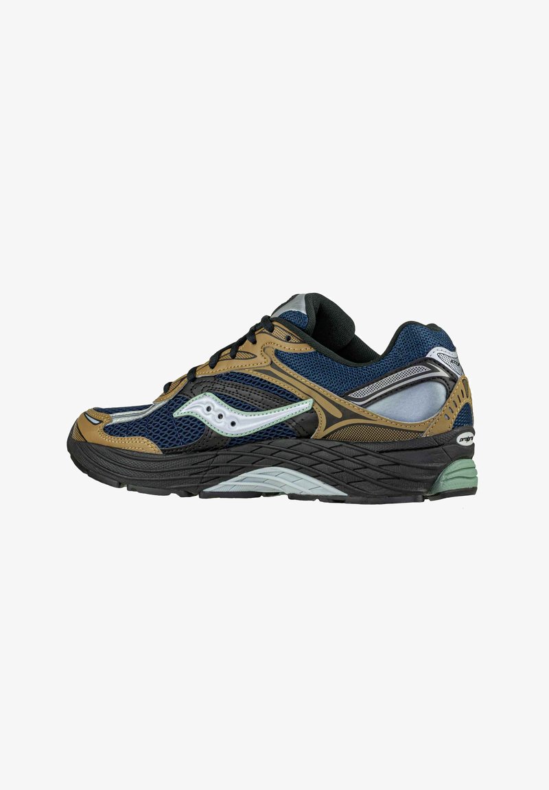 Scarpa sportiva da uomo con tomaia in mesh blu navy e beige con dettagli neri, suola testurizzata e particolari riflettenti per una maggiore visibilità.