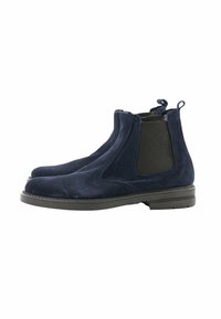 Stivali Chelsea in suede navy con pannelli elastici ai lati e linguette posteriori. Suola in gomma nera, texture liscia, design minimalista.