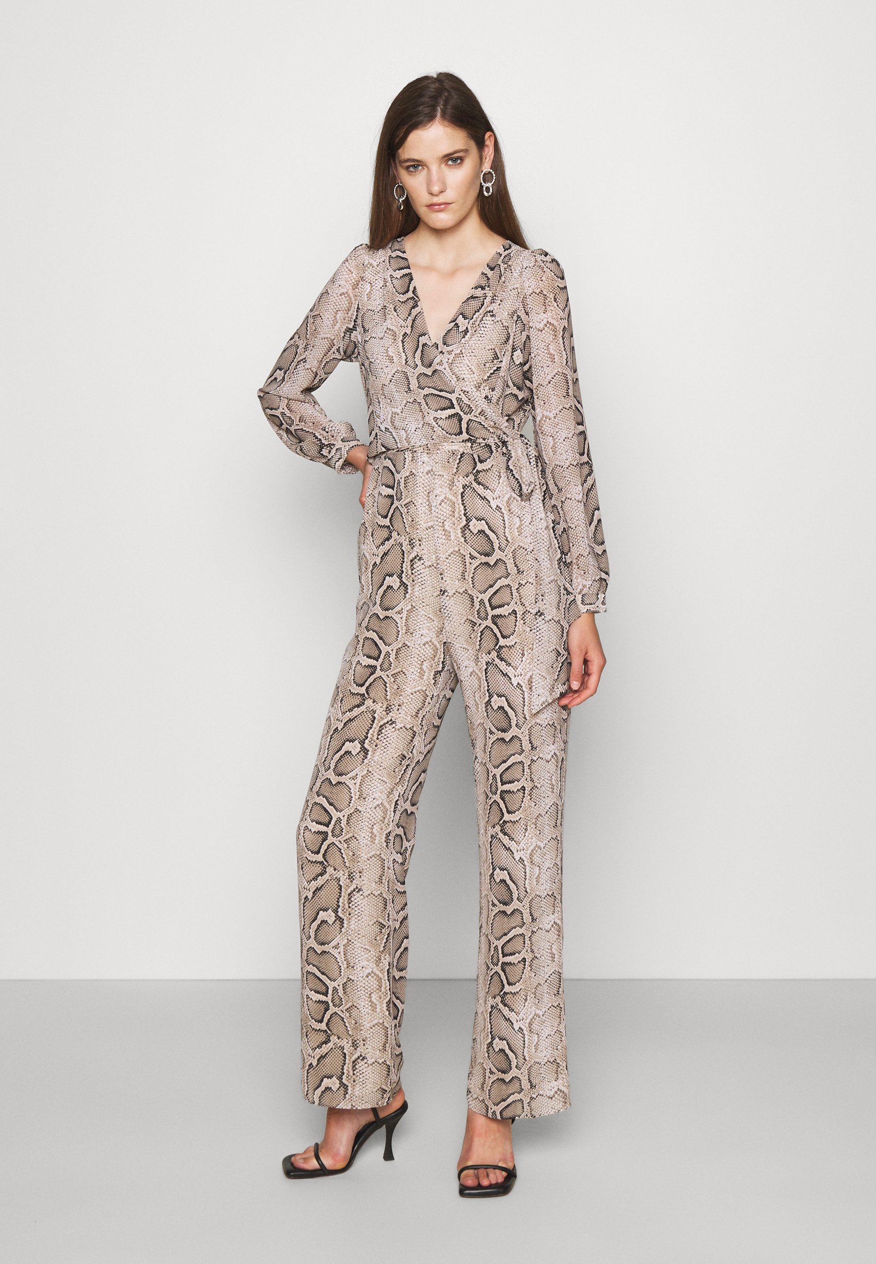 MICHAEL Michael Kors SUPER SNAKE WRAP 