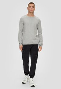 QS LEICHTER - Strickpullover - grau meliert