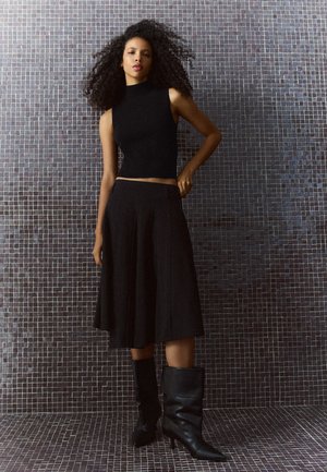 Bershka, MOCK NECK KNIT - VEST - Pullover - black