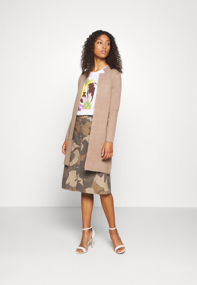 Smashed Lemon trui camel kopen? | Morgen in huis Smashed Lemon trui camel kopen? | Morgen in huis