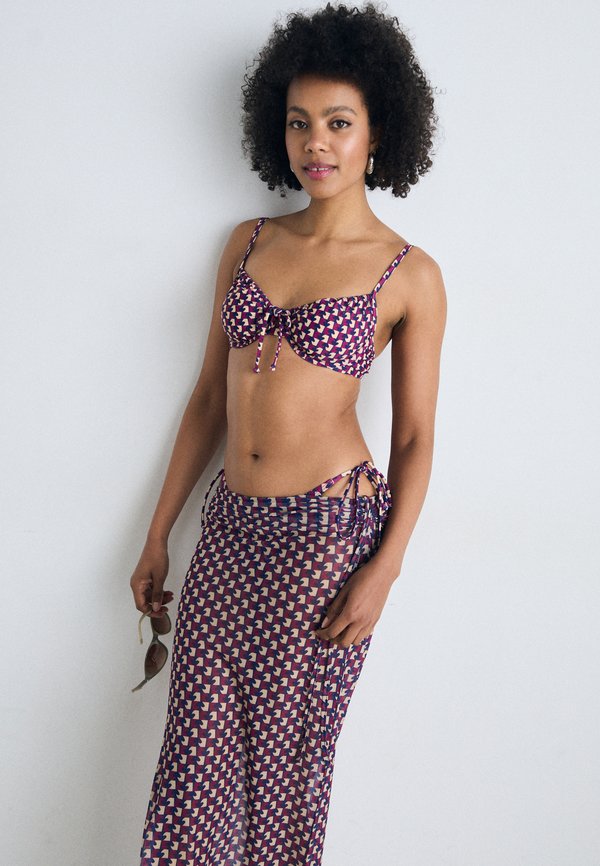 LSCN BY LASCANA MAXI SKIRT - Beach accessory - spades aop4