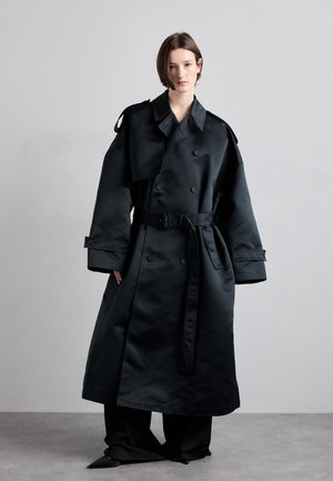 SUPERSIZE - Trench - black