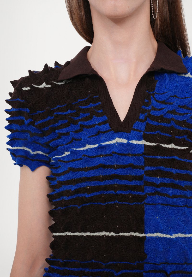 Chet Lo SPIKEY GRADIENT - T-shirt print - electric blue/brown/mint