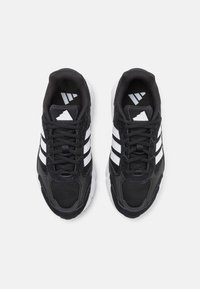 adidas Performance CRAZYCHAOS 2000 UNISEX - Chaussures de running sur route - core black/footwear white/grey five