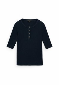 Marineblå ribbet langærmet top med rund hals og fem knaplukninger foran. Blød struktur og tætsiddende design.