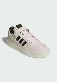 adidas Originals FORUM 84 - Training shoe - putty mauve   core black   ivory
