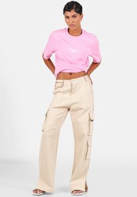 MONOCHROM - Cargobroek - beige