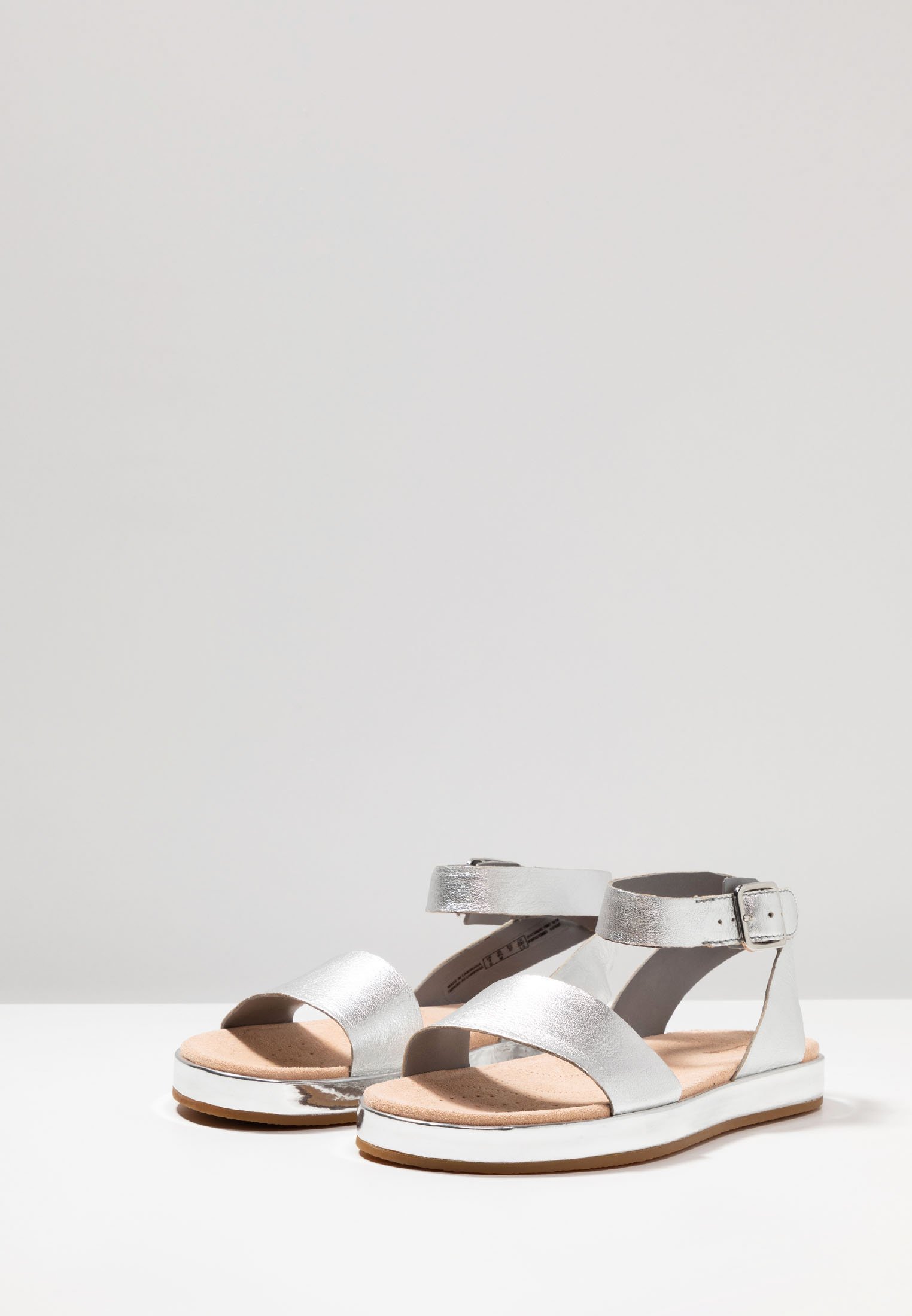 clarks botanic ivy silver