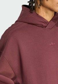 adidas Originals Sweatshirt - aurora ruby
