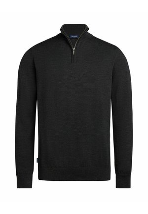 Pull-over en tricot noir à manches longues avec col à fermeture éclair quart, poignets côtelés et étiquette de marque au niveau du col et de la couture latérale.