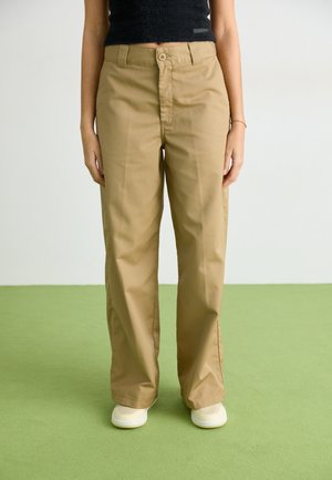 CRAFT DUNMORE PANT - Pantalon classique - leather