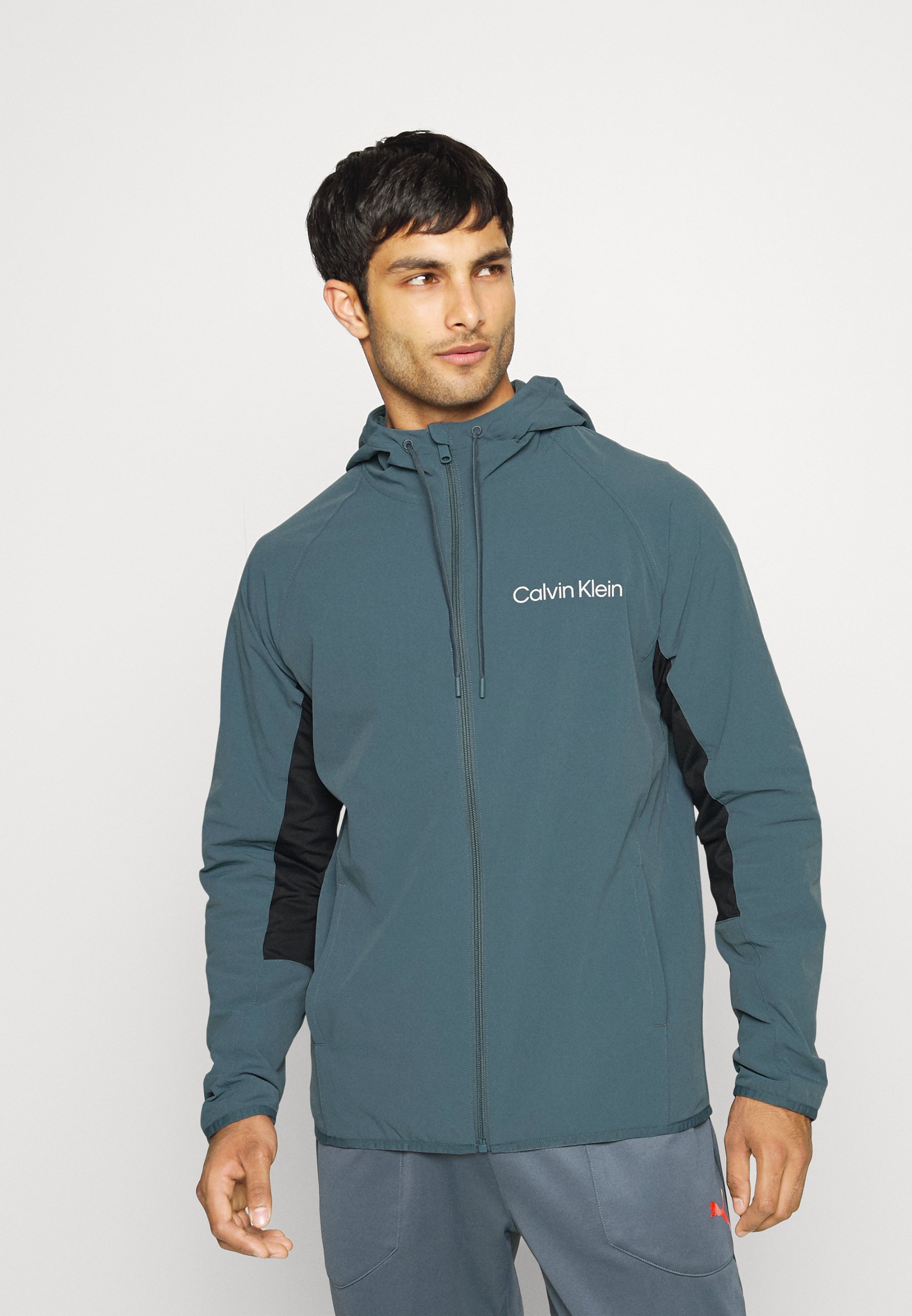 Calvin Klein Performance Training 