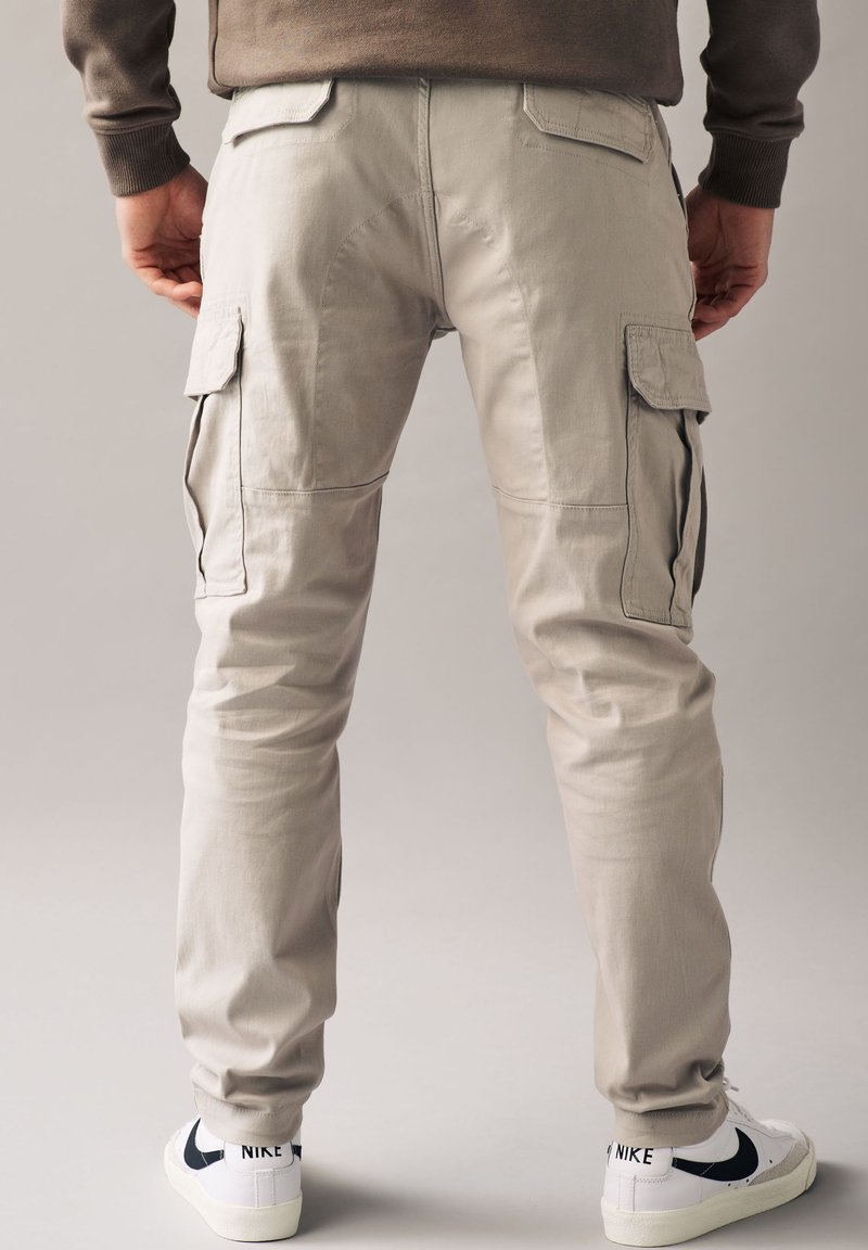Pantaloni Da Jogging Cargo Slim NEXT, Confezione Da 2, Look Casual E Di Tendenza Per Uomo
