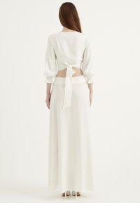 Chiquelle Maxirock - white