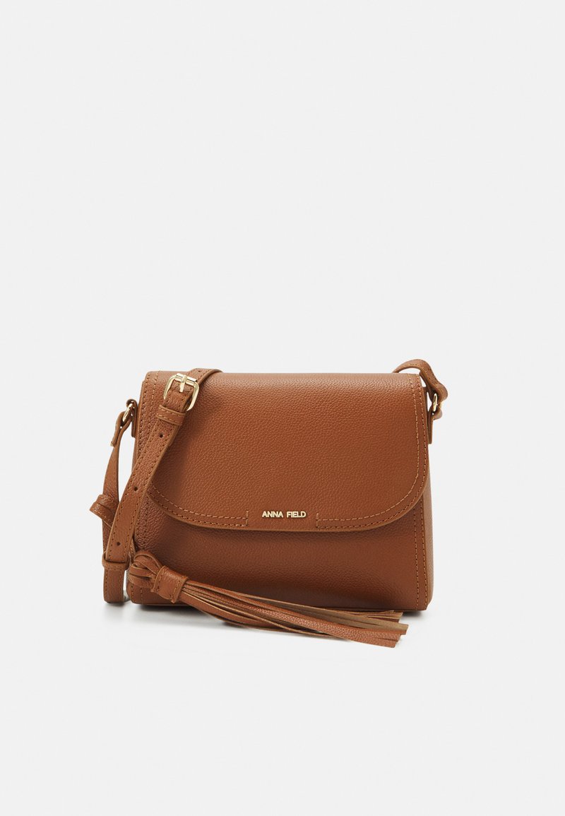 Anna Field LEATHER - Cross body bag - cognac