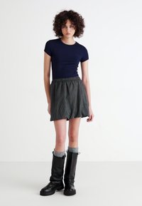 Gina Tricot SOFT TOUCH - T-shirt basic - black iris