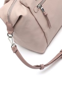 MISAKO Käsilaukku - purple